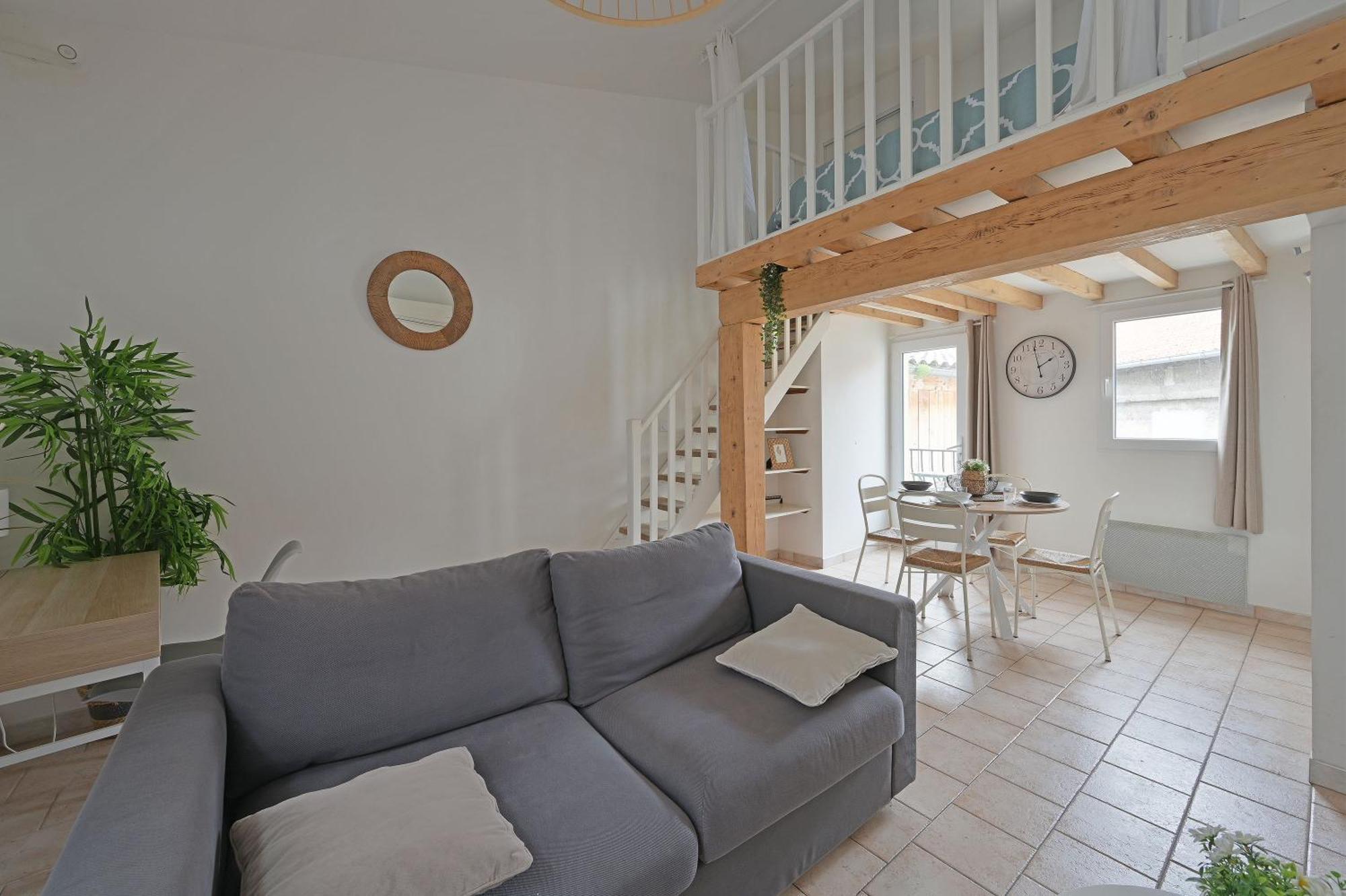 Ferienwohnung La Tour Des Teinturiers - Ac Clim - Wifi - Balcon Avignon Exterior foto